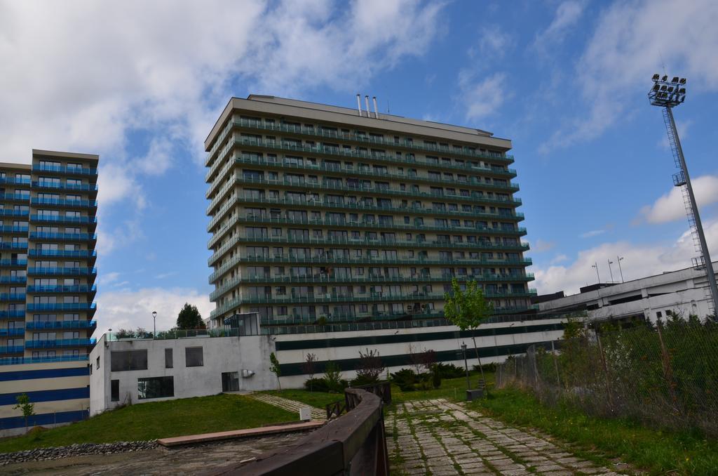 Dora City Apartament Lägenhet Cluj-Napoca Exteriör bild