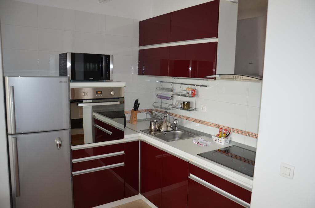 Dora City Apartament Lägenhet Cluj-Napoca Exteriör bild