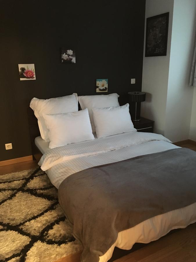 Dora City Apartament Lägenhet Cluj-Napoca Exteriör bild