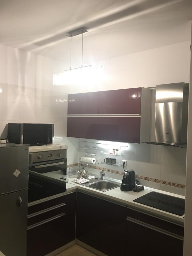Dora City Apartament Lägenhet Cluj-Napoca Exteriör bild